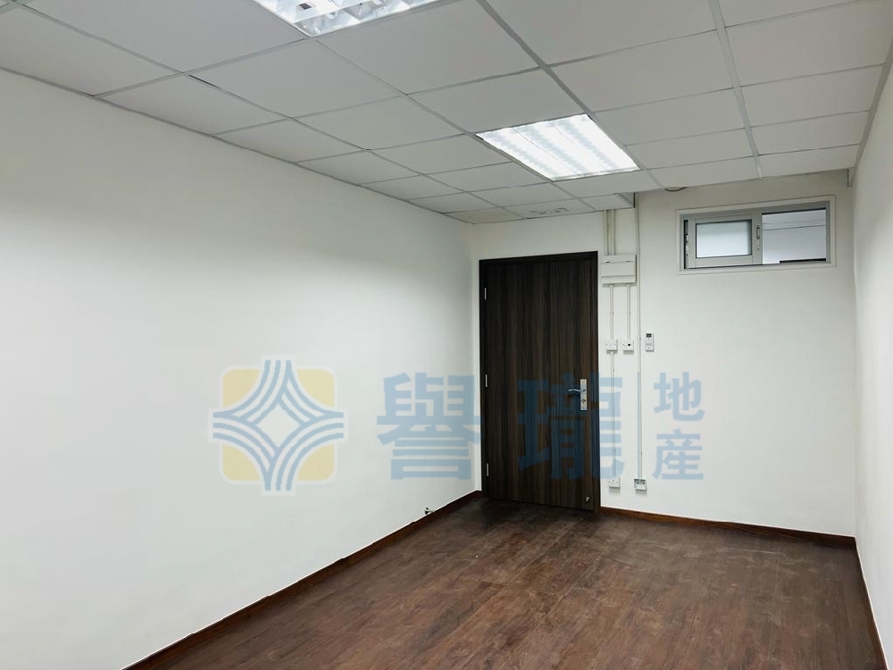華隆工業大廈