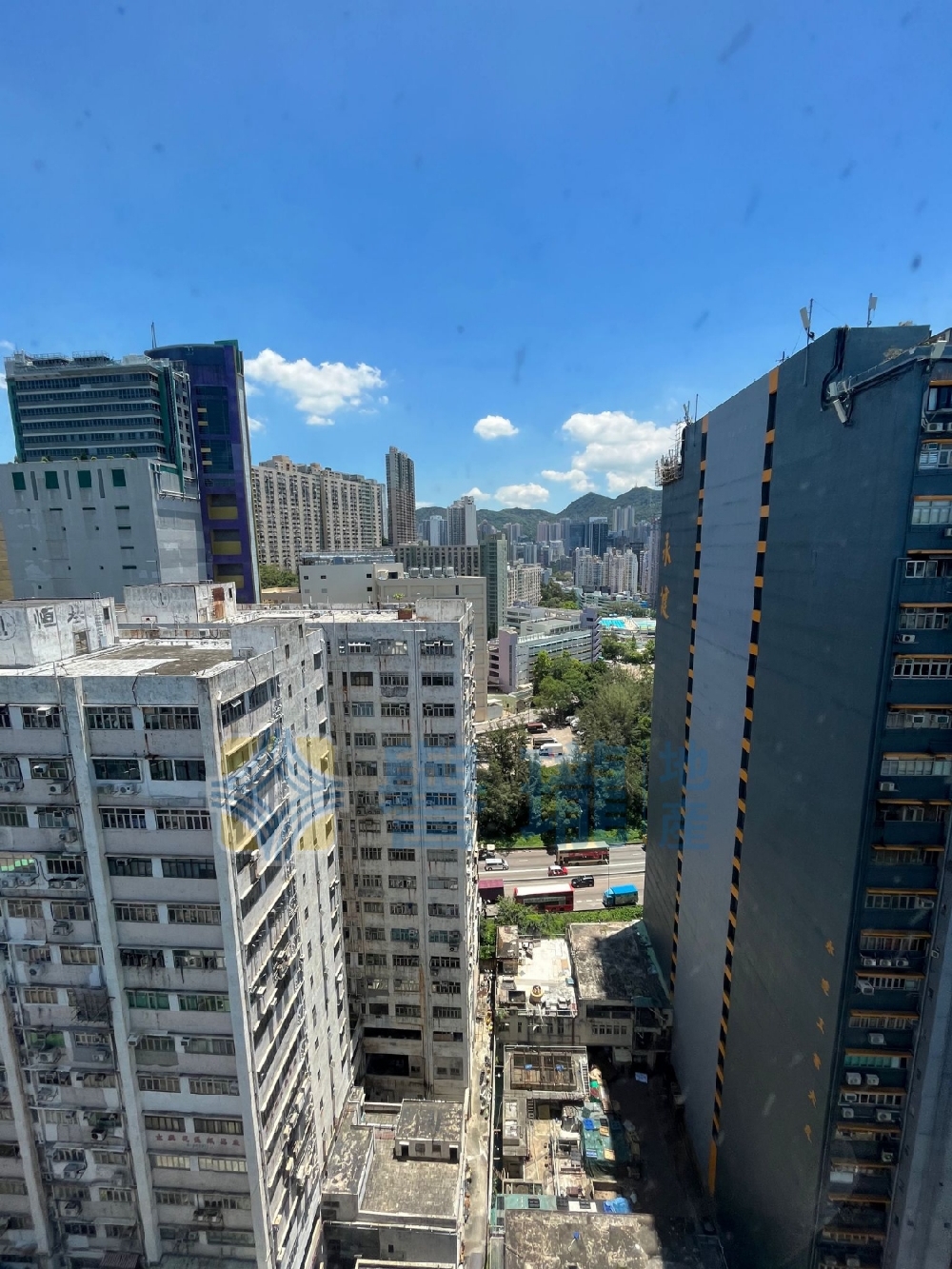 宏貿中心