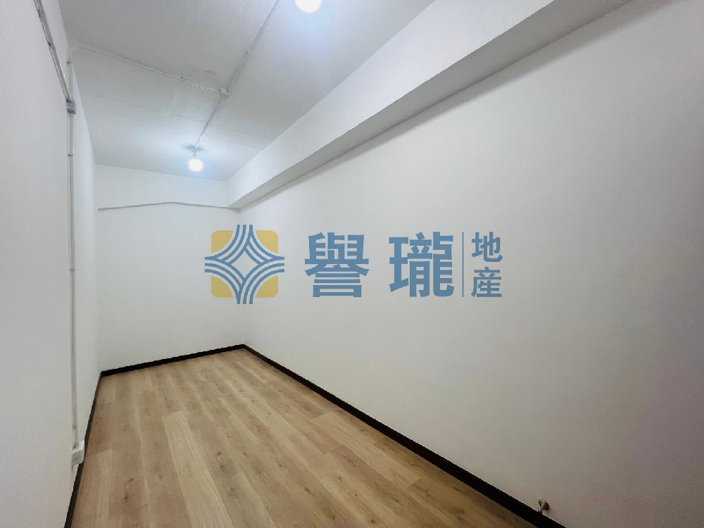 華隆工業大廈