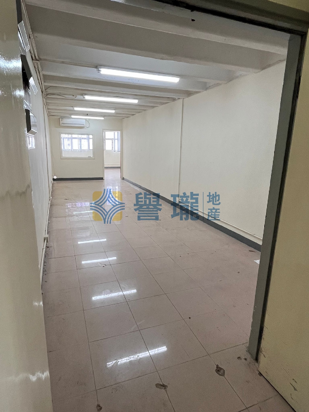 金龍工業中心2座