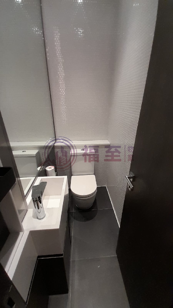 金百盛中心