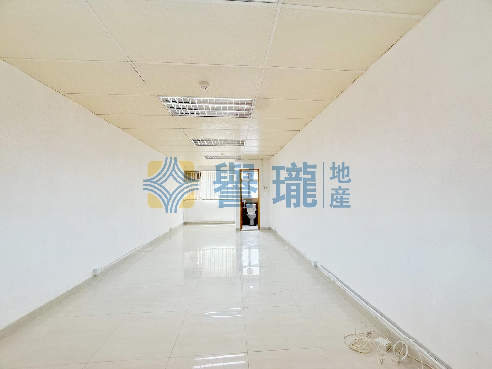 豪華工業大廈