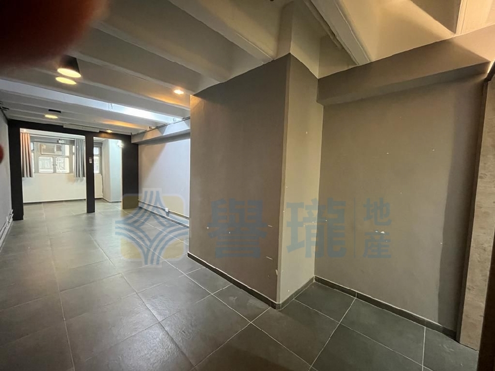 金龍工業中心1座