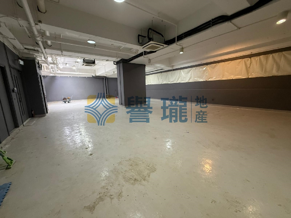 第一亞洲中心