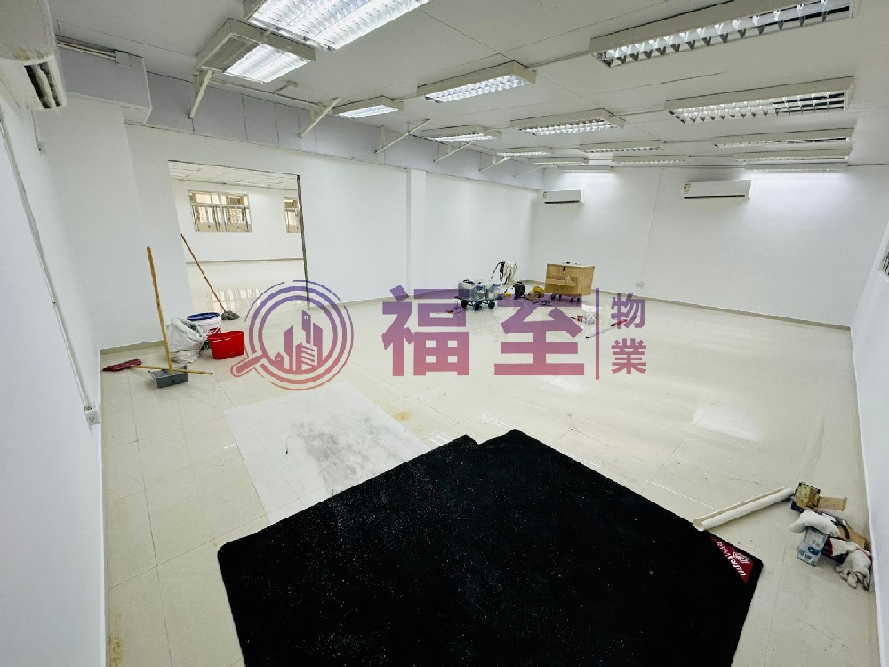 時穎中心