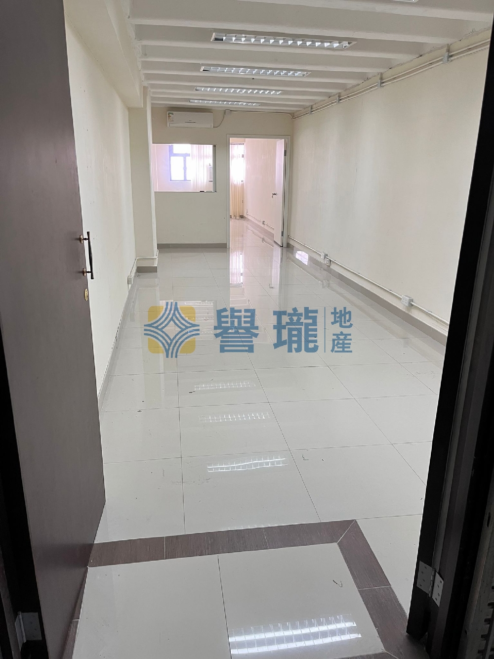 金龍工業中心2座