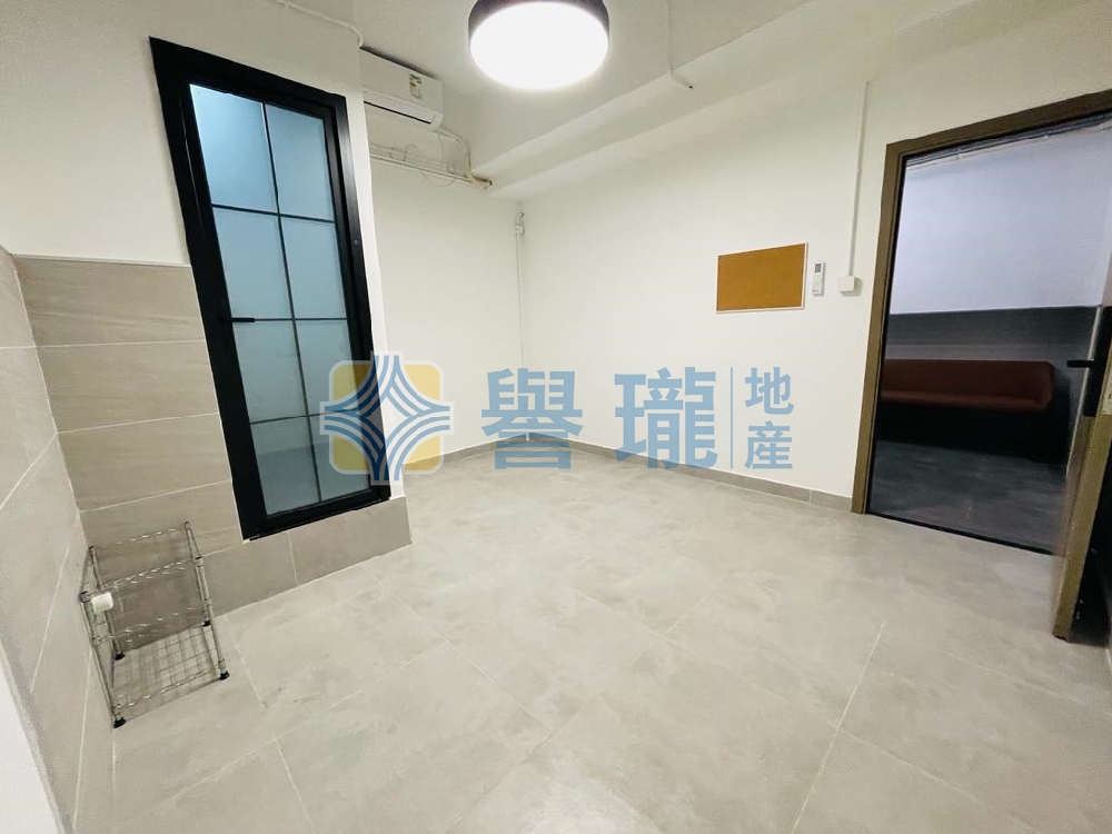 豪華工業大廈