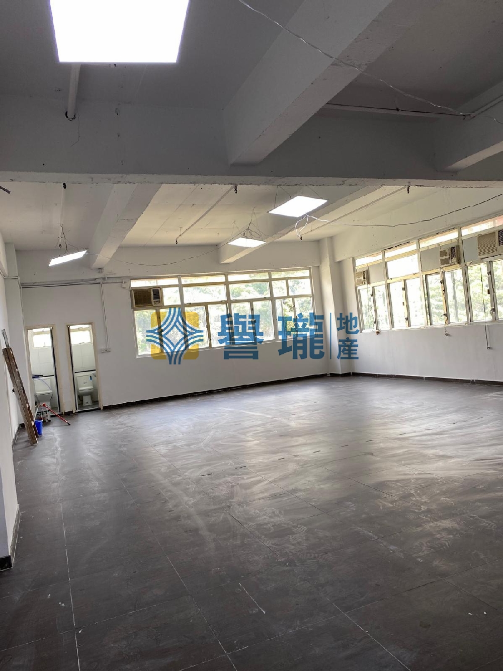 華達工業中心B座