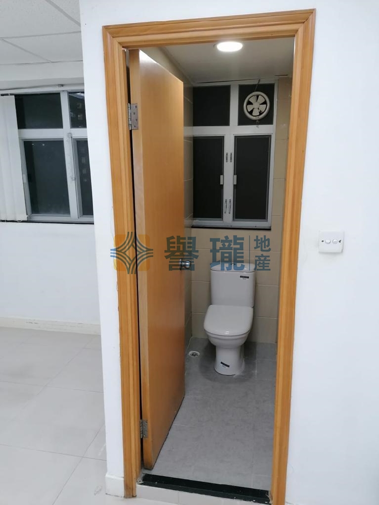 豪華工業大廈
