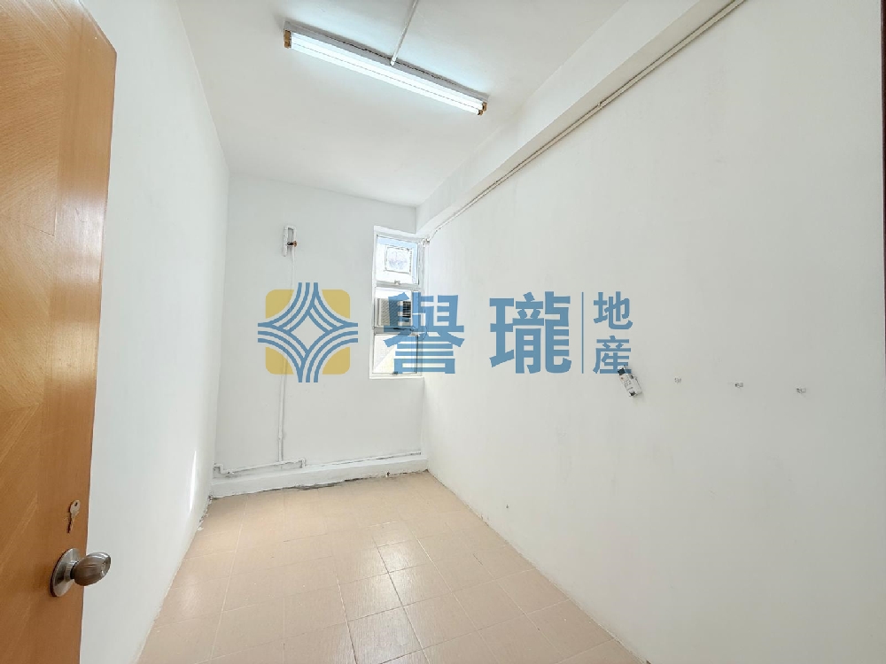 豪華工業大廈