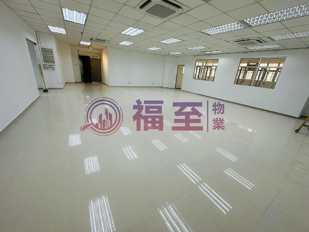 時穎中心